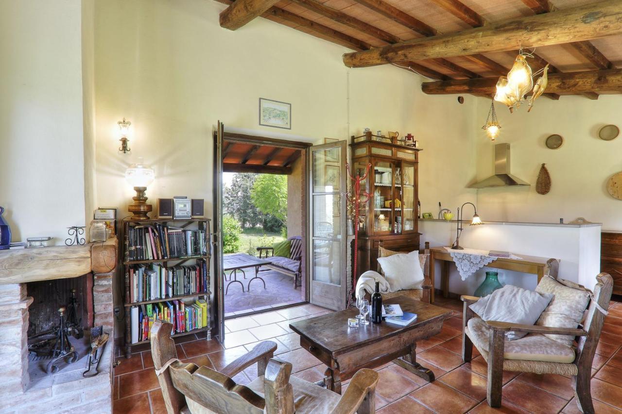 Appartamento Uva - Agriturismo Le Selvole ポマランチェ エクステリア 写真